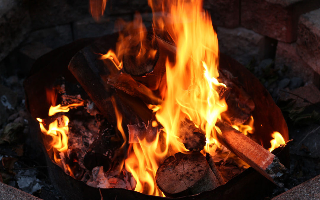HOW TO BUILD THE PERFECT BRAAI FIRE